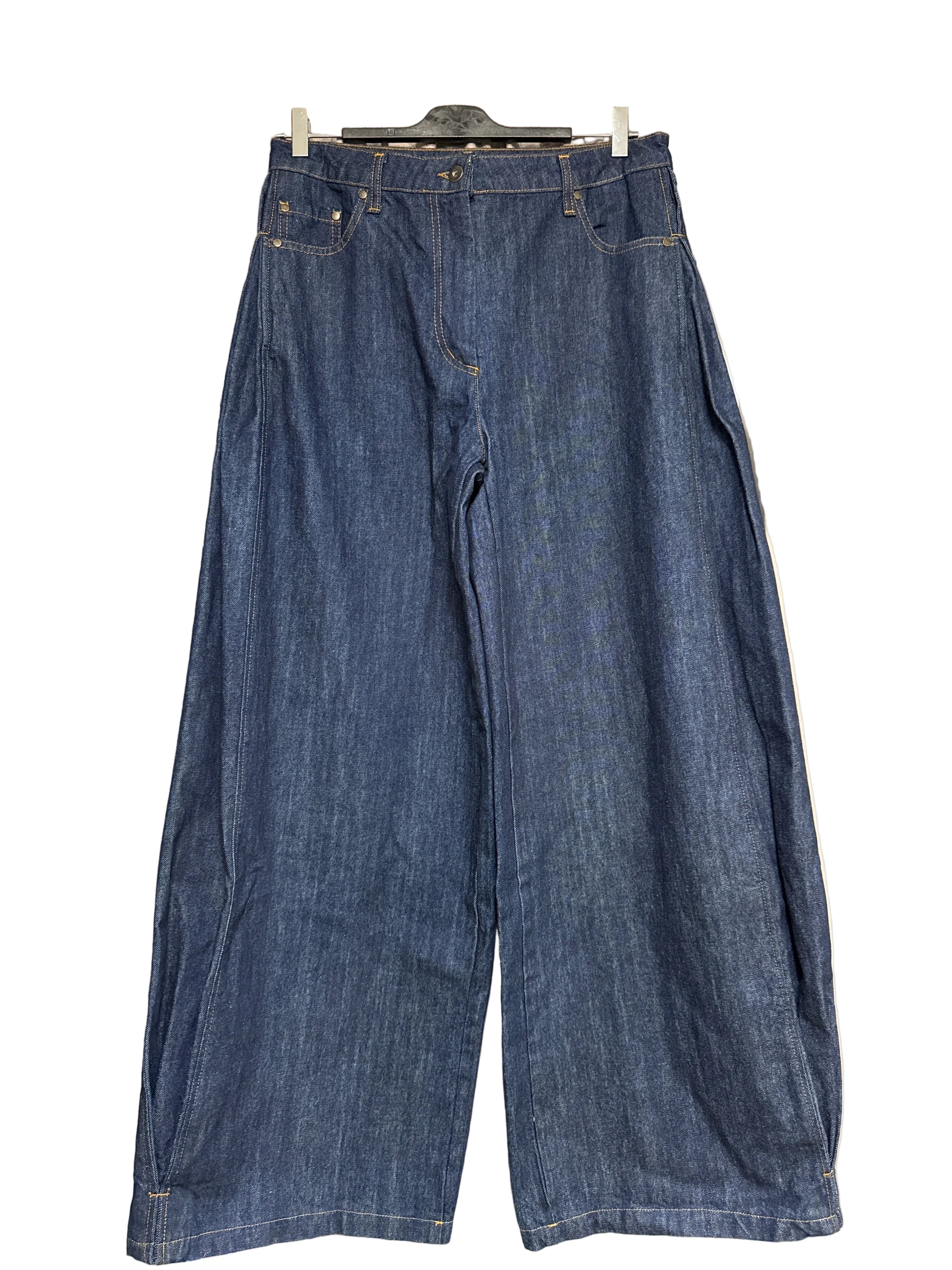 S05-P20942 Oversized Pleated Jeans