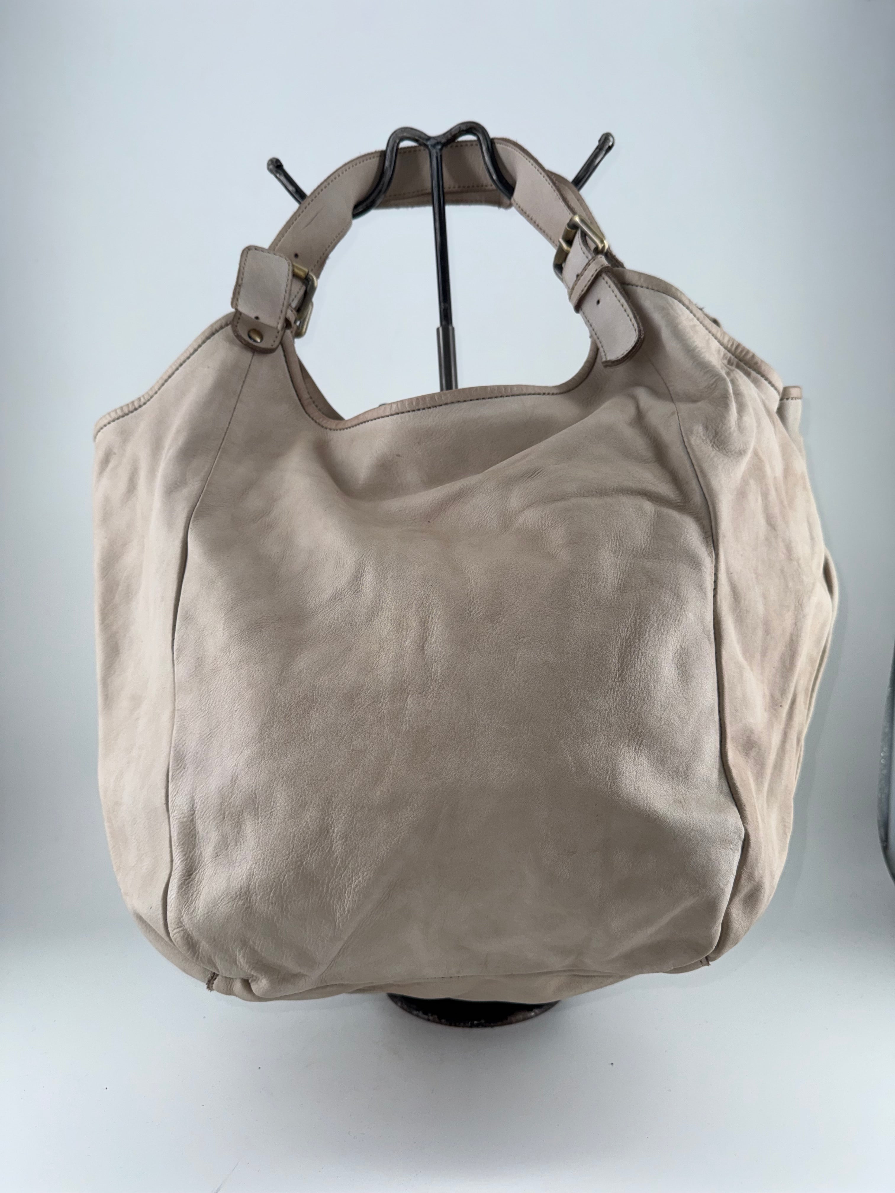 W03-B08 Bucket Bag