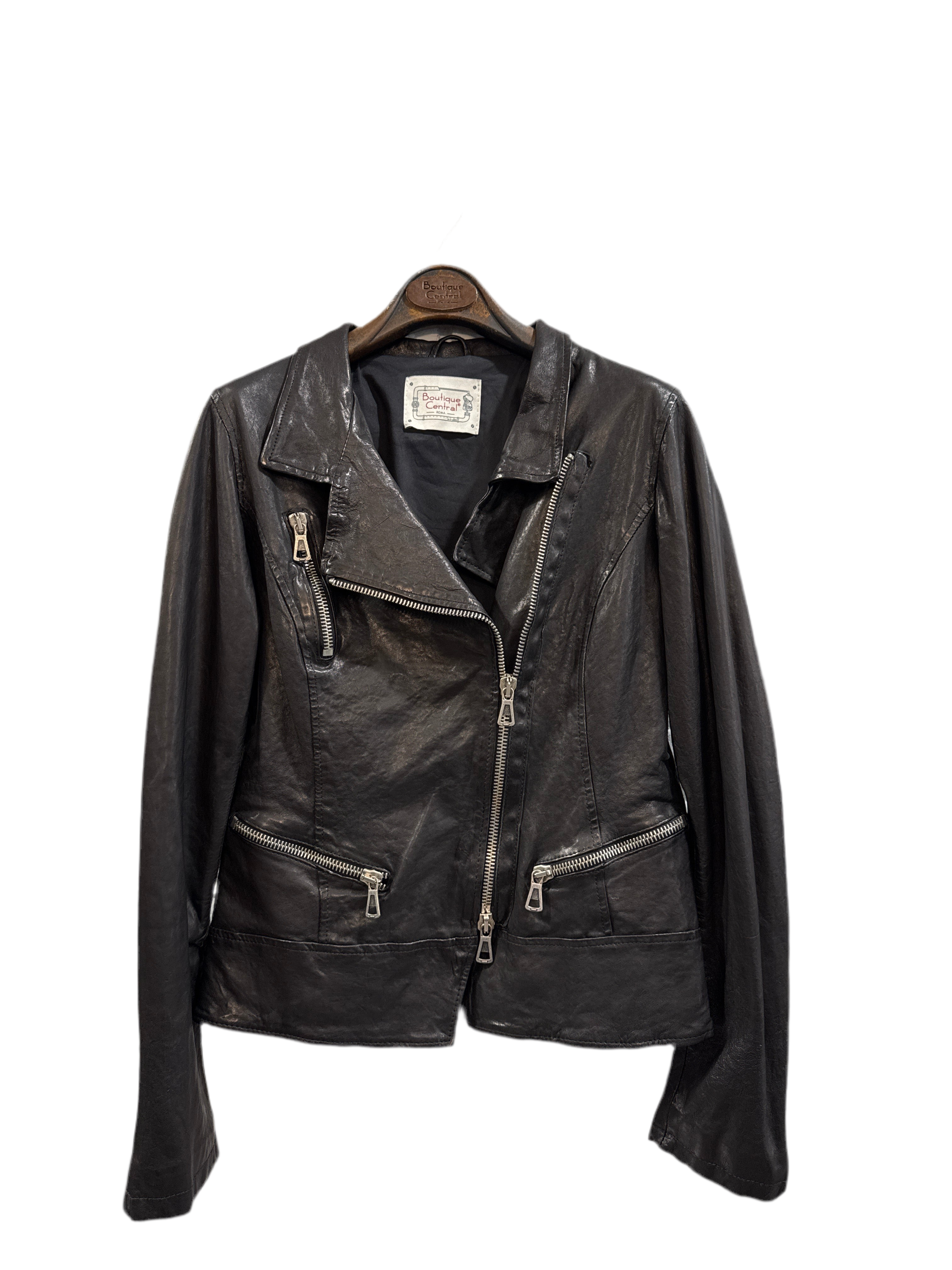 G04-1783 BIKER LAVATO