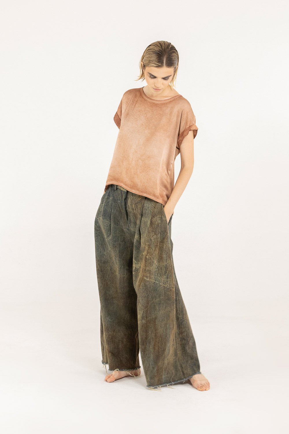 F07 - S357 T-Shirt Girocollo - SANCTAMUERTE - Boutique Central Roma