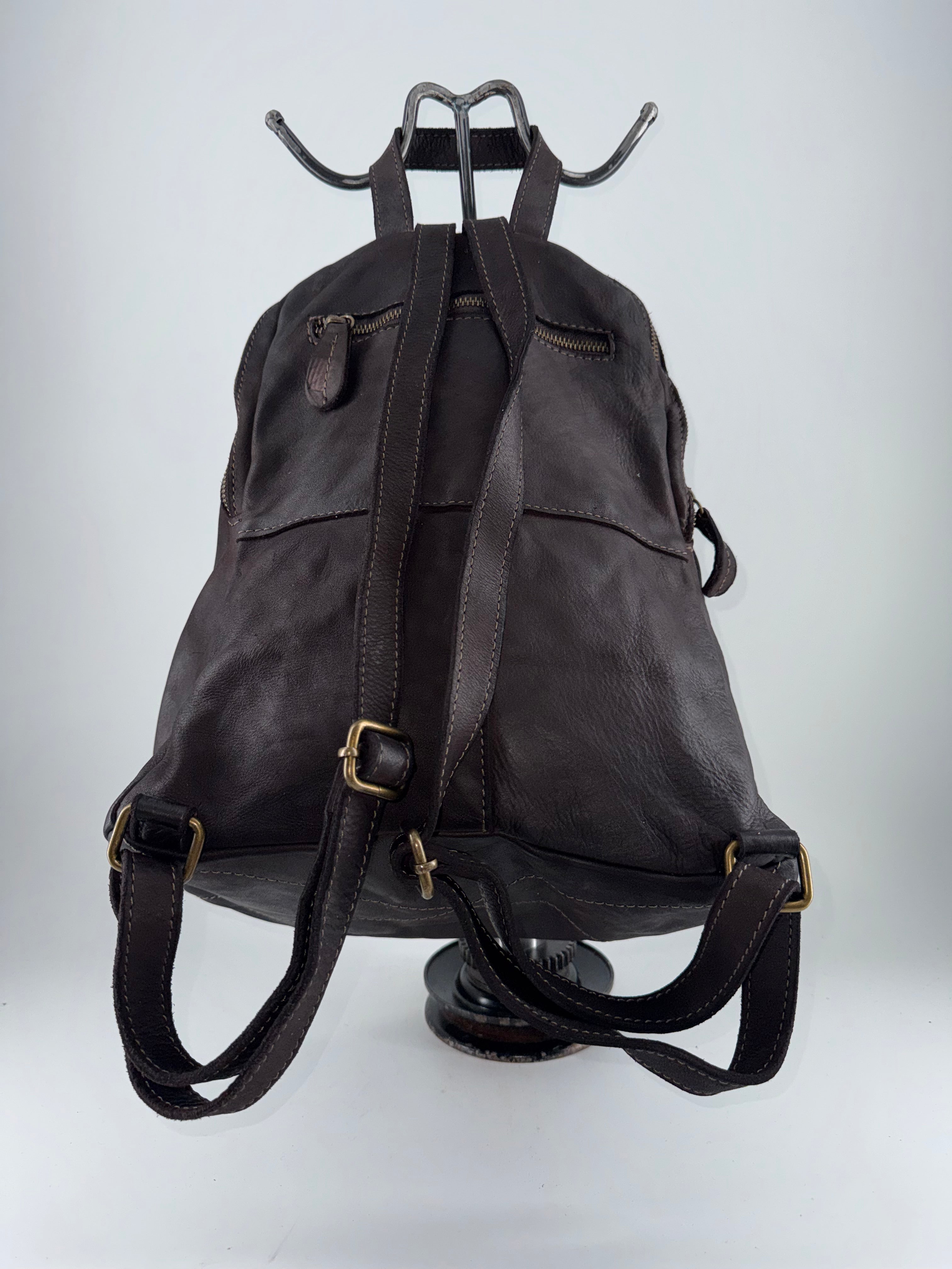 W03 - BO20 Zaino Leroy - Boutique Central Roma