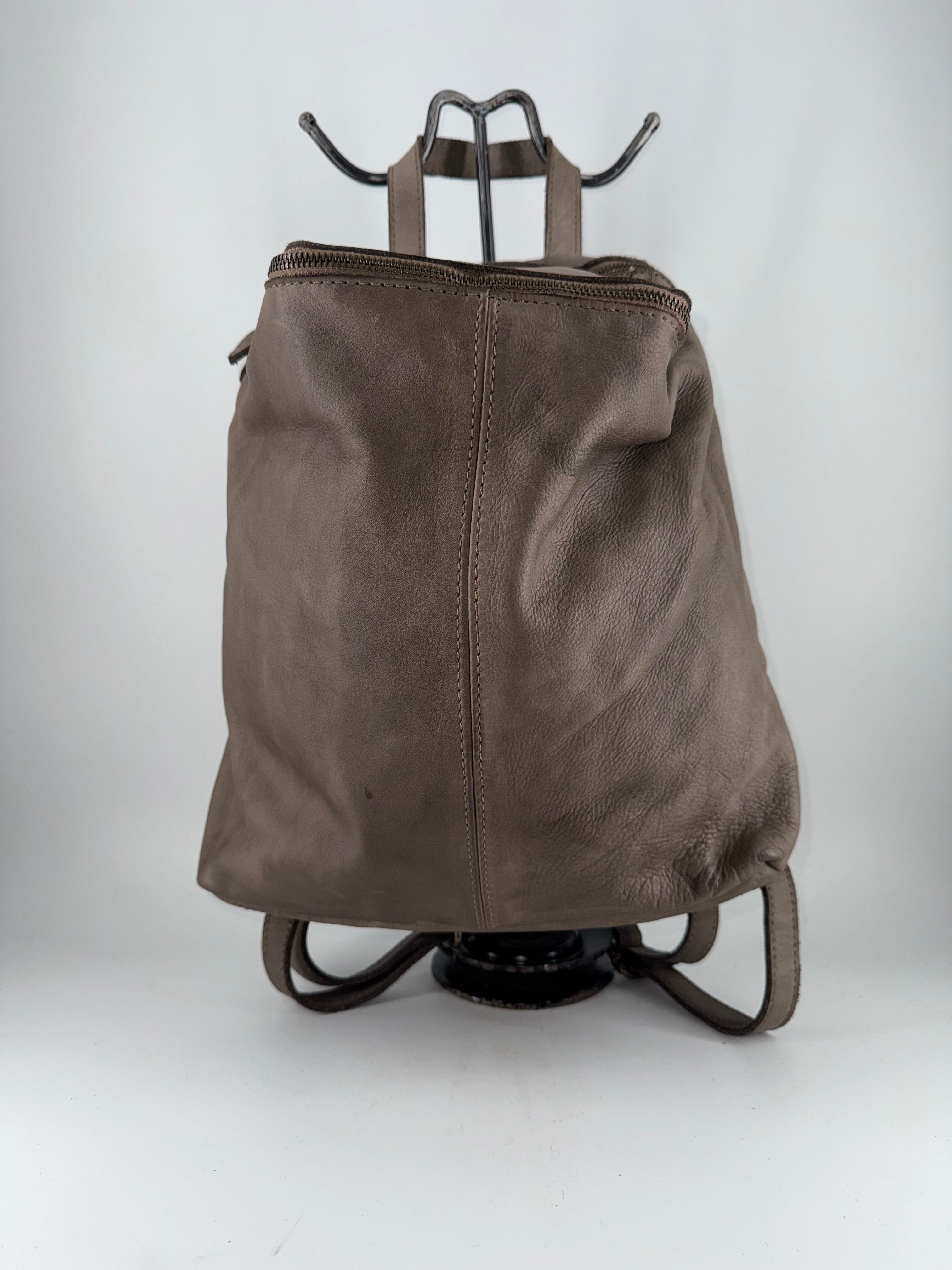 W03 - BO20 Zaino Leroy - Boutique Central Roma