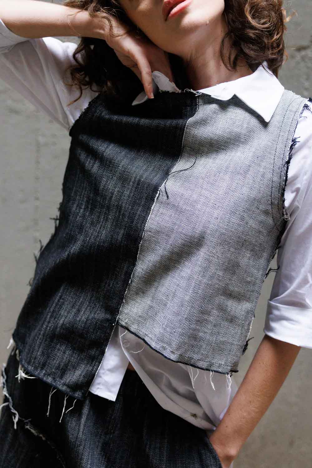 T-shirt e top donna Boutique Central, capi versatili dal design ricercato per outfit moderni