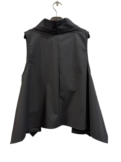 W01-225021 Vest Pockets