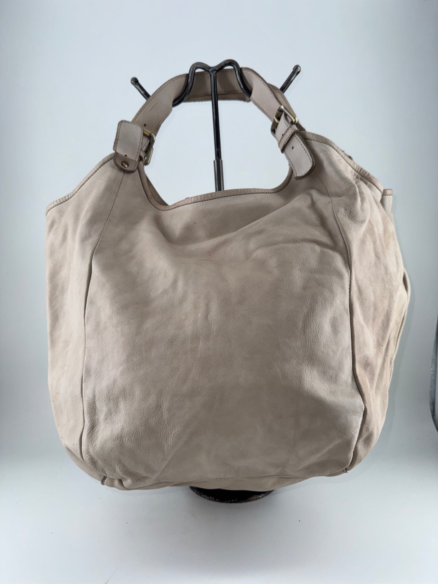W03-B08 Bucket Bag