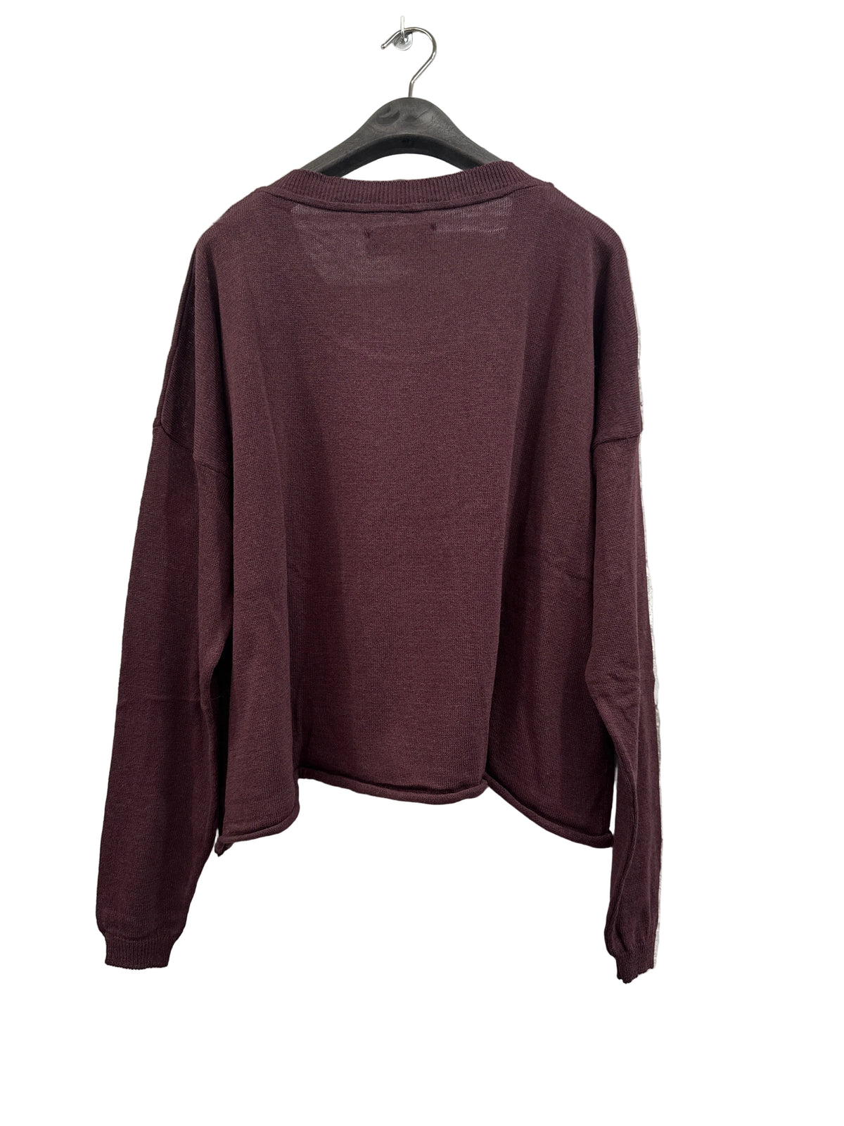 C07-24510 Button sweater