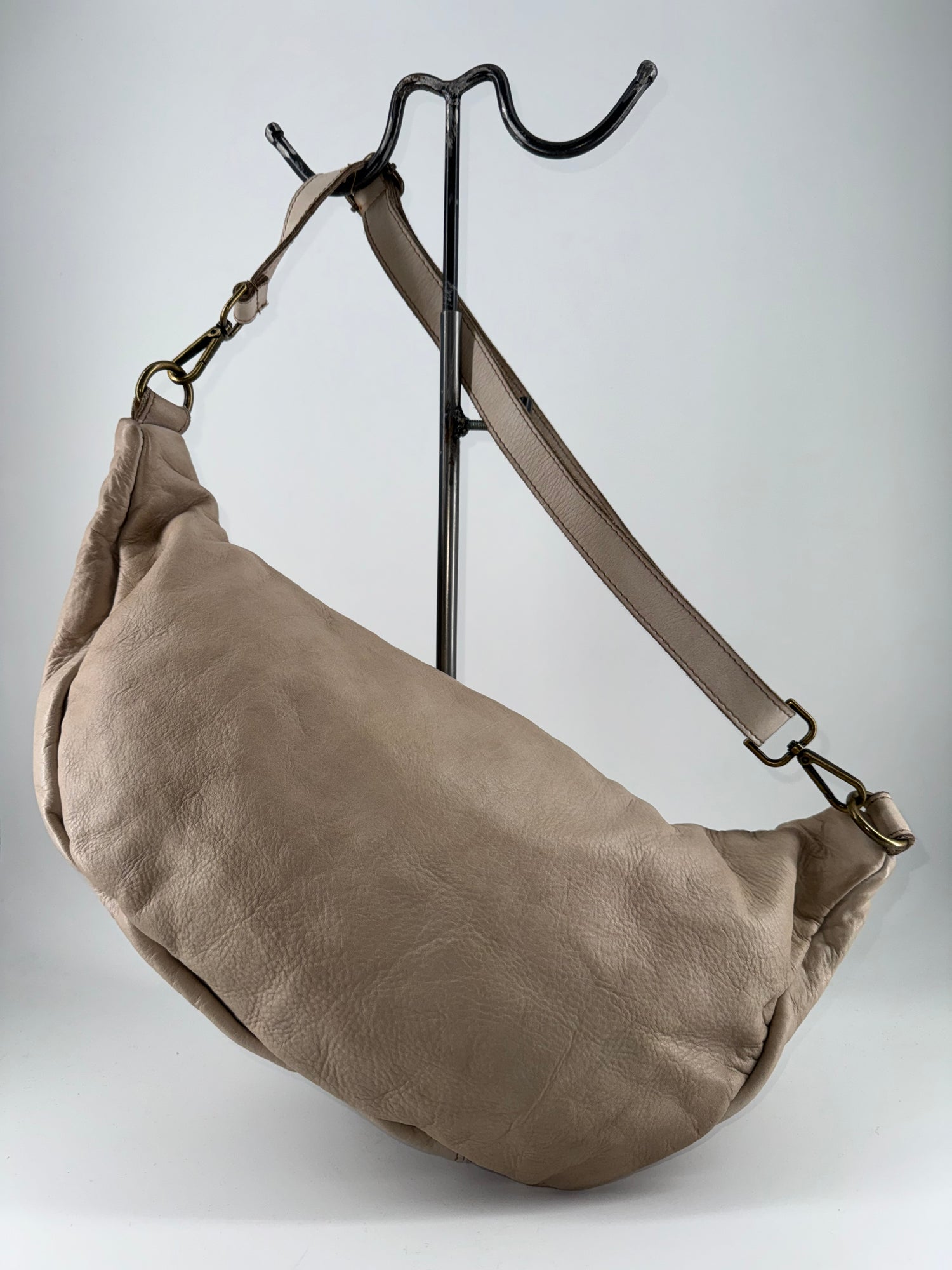 W03-BO19 Takashi Waist Bag