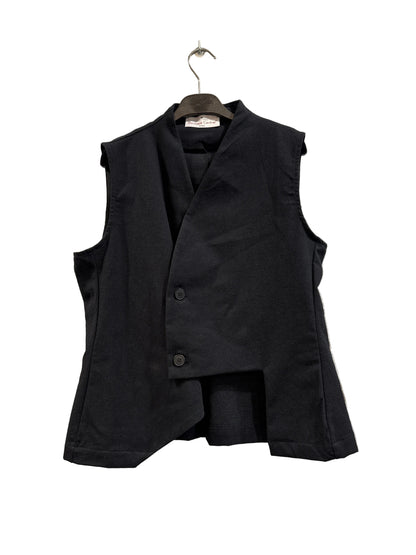 W01-225289 Asymmetric Vest