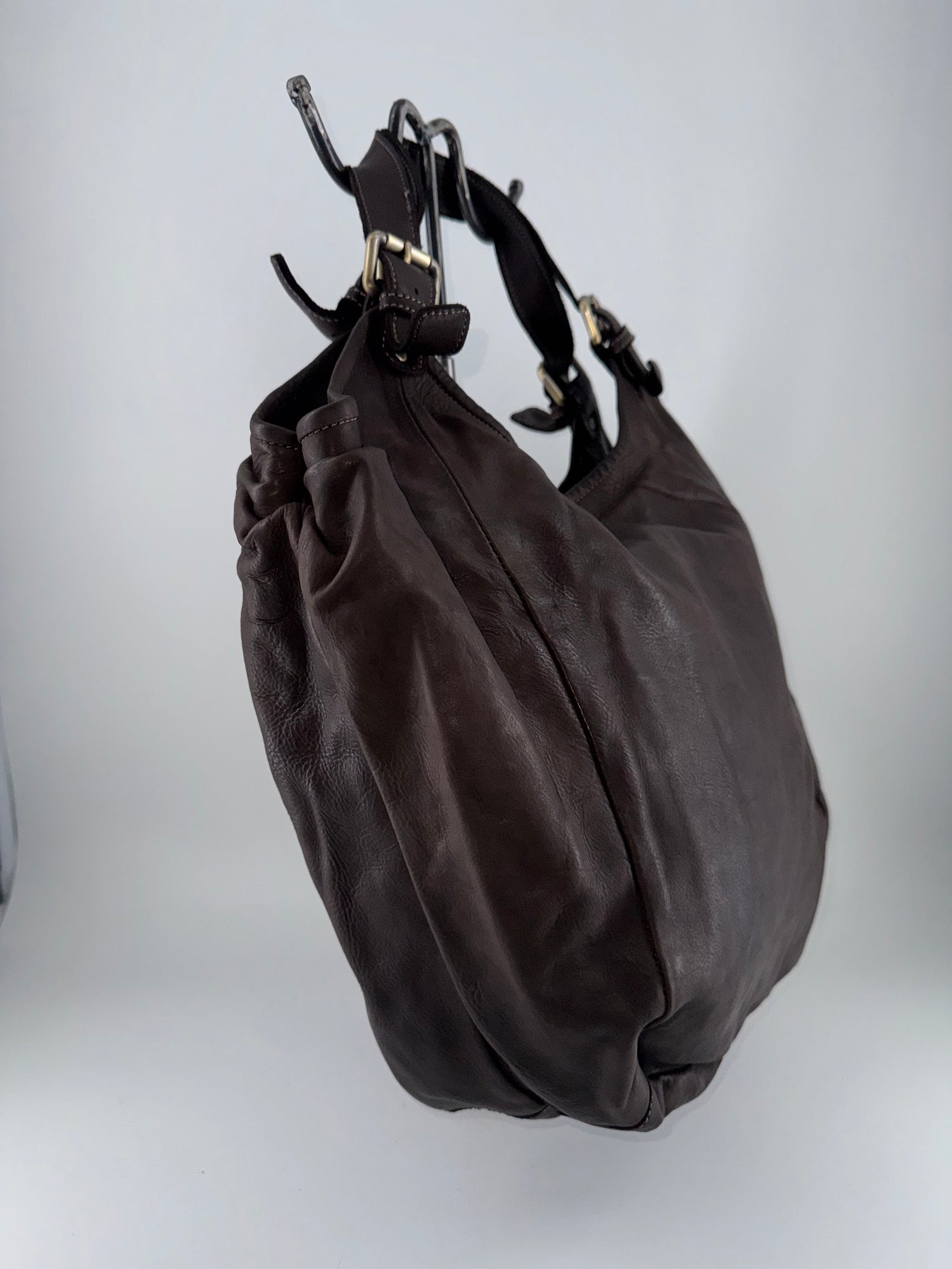 W03-B08 Bucket Bag