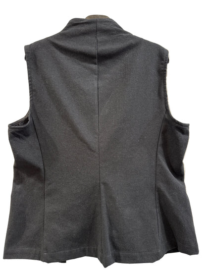 W01-225289 Asymmetric Vest