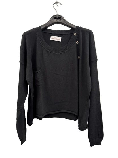 C07-24510 Button sweater