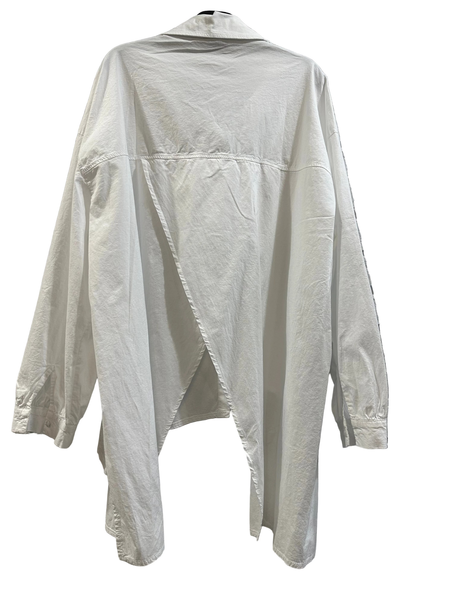 P01-6584 Reverse Pocket Shirt