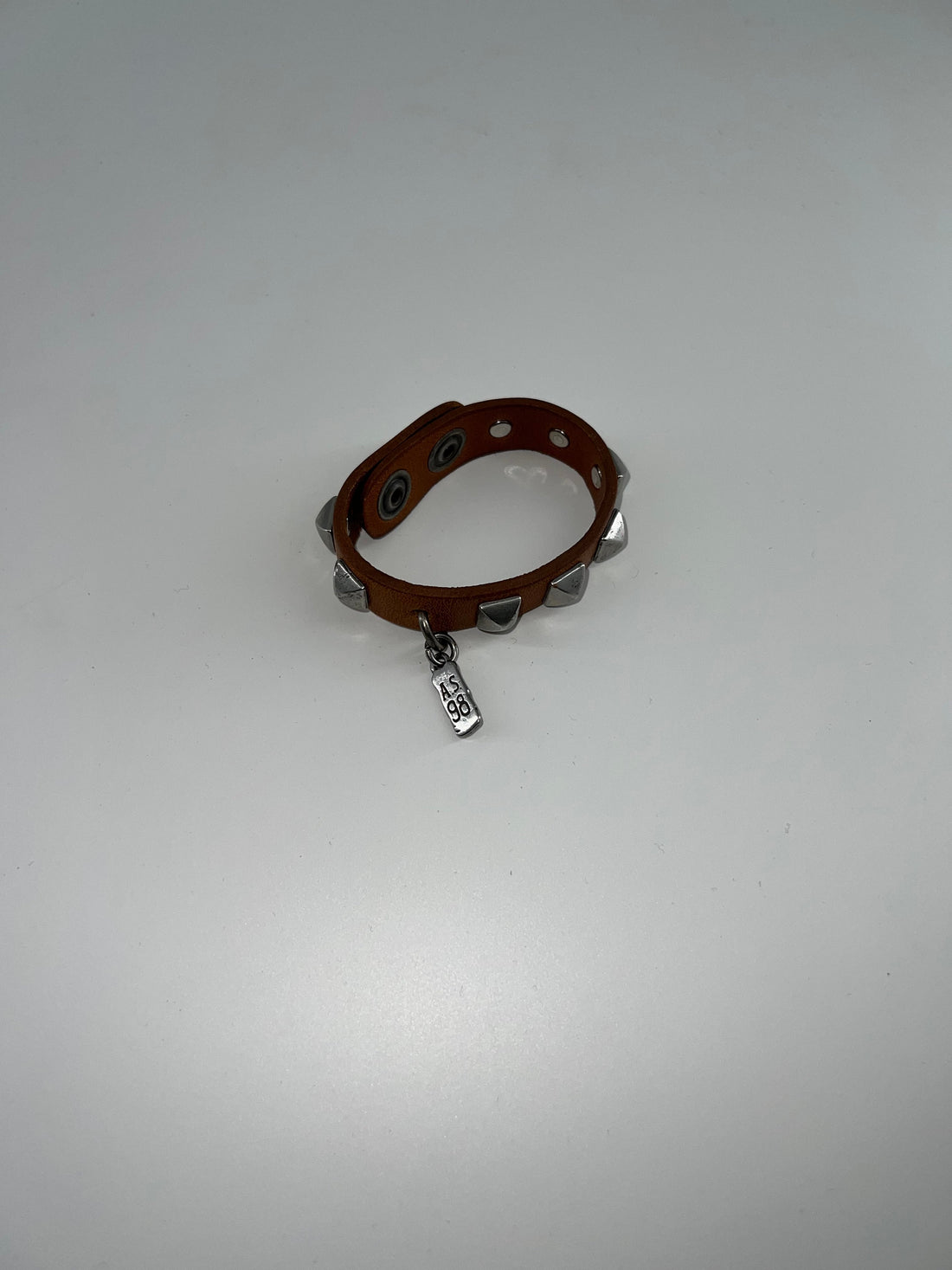 AS98 - 830044 Bracciale Borchie - Boutique Central Roma