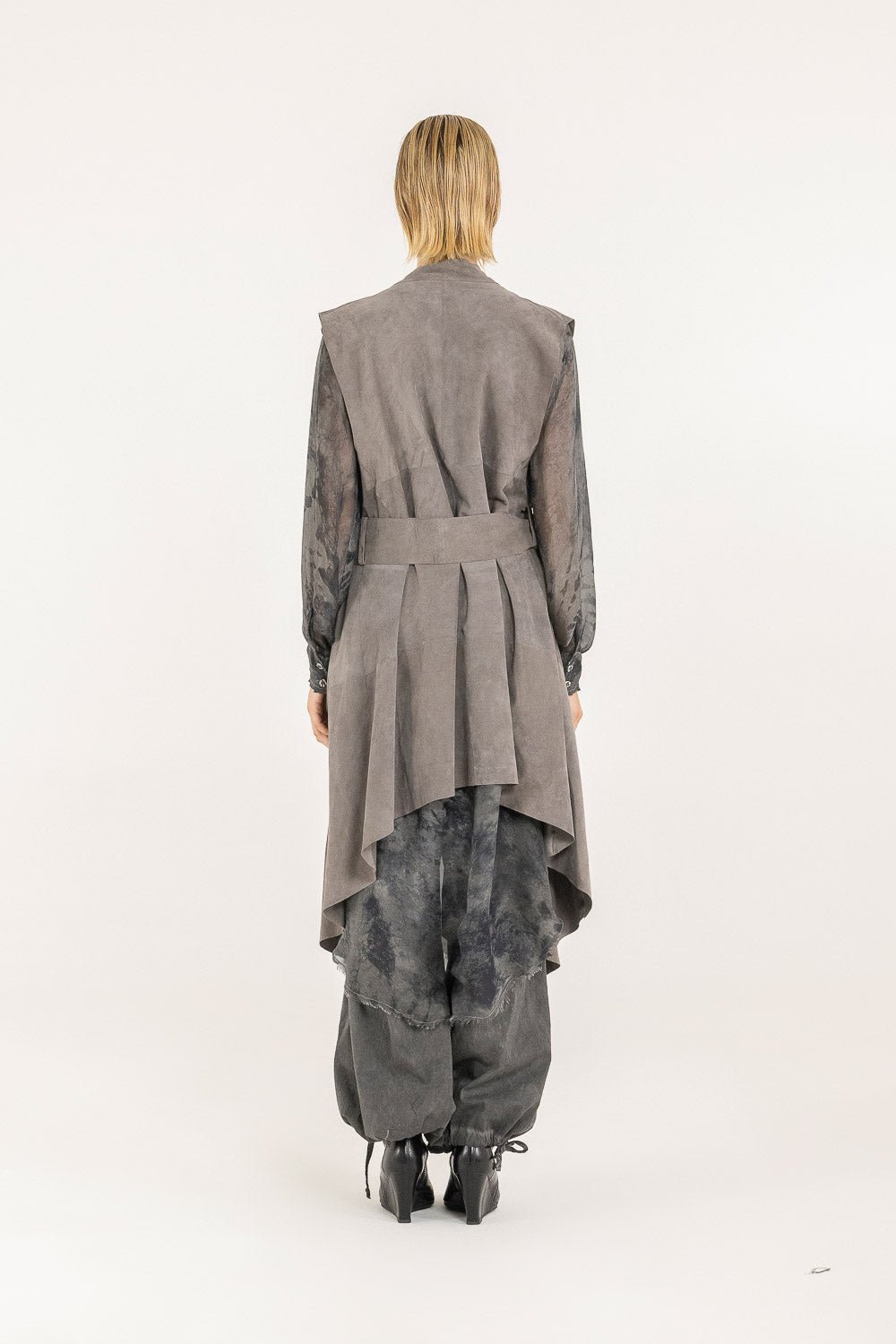 F07 - S272 Gilet Lungo Pelle - SANCTAMUERTE - Boutique Central Roma