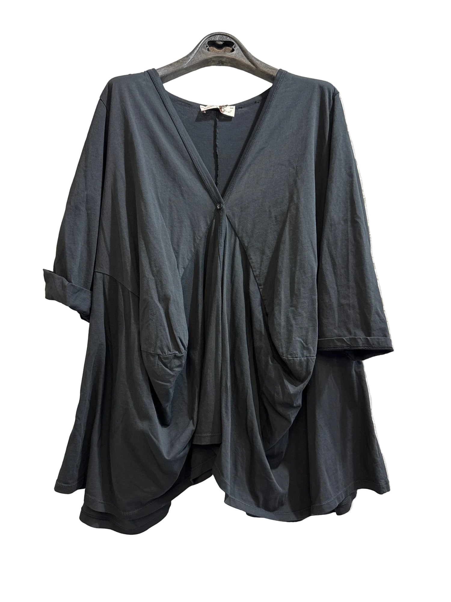 Maglia a V Bottone W01 - 224115 - Boutique Central Roma